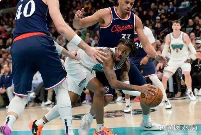 莱万多夫斯基连续三场比赛得分超过突破纪录,快船挑战极限!的简单介绍 莱万多夫斯基连续三场比赛得分超过突破纪录,快船挑战极限!的简单介绍